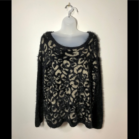 Joseph Allen Sweaters - Joseph A Animal Print Sweater